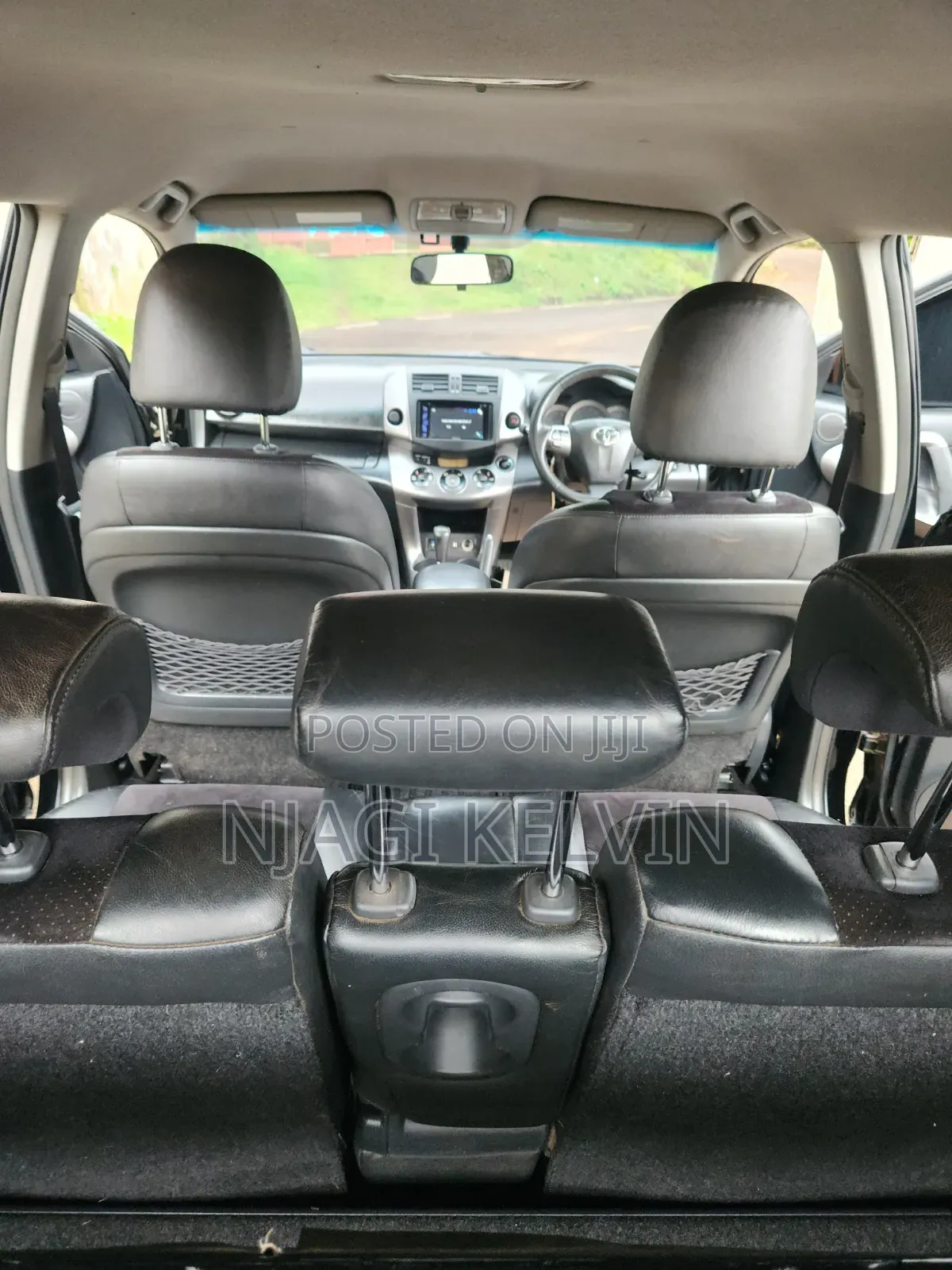 Toyota Vanguard 2010 Black