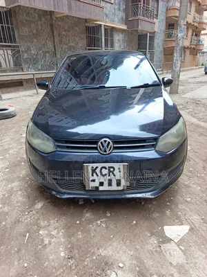 Volkswagen Golf 2011 Blue