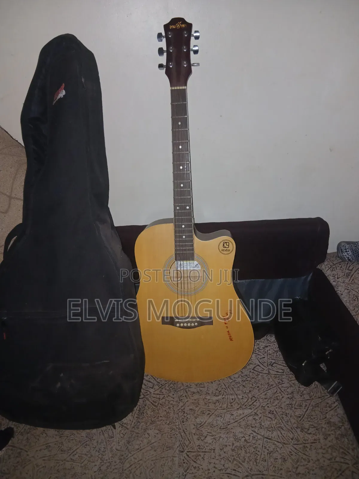 Acoustic Guitar