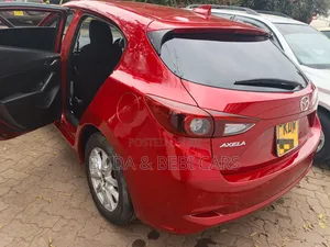 Mazda Axela 2018 Pink