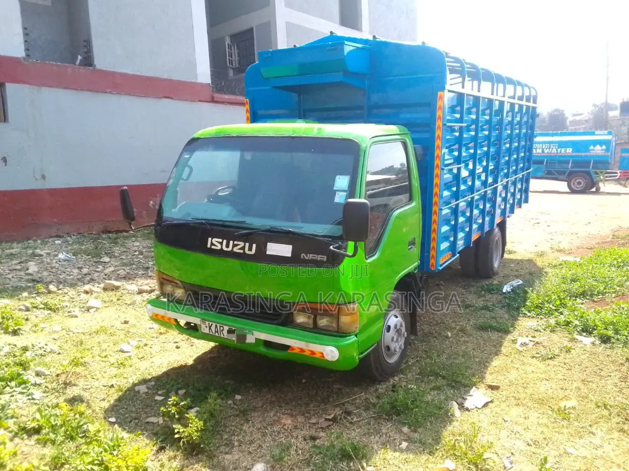 Isuzu NPR 4.3