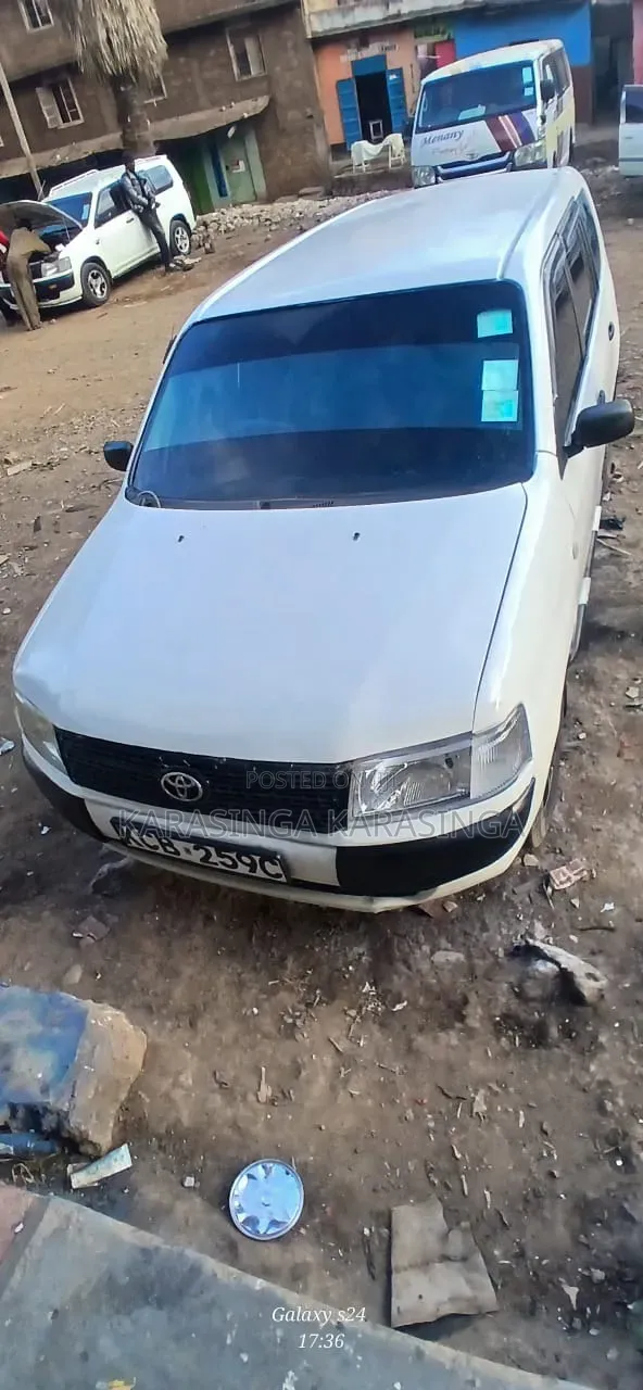 Toyota Probox 2010 White