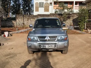 Mitsubishi Pajero Super Exceed 2006 Silver