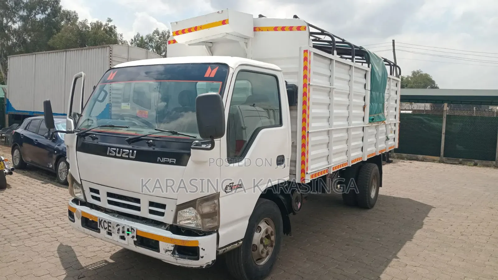 Isuzu NPR 4.3