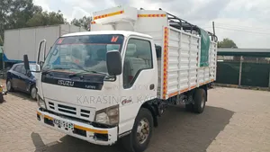 Isuzu NPR 4.3