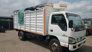 Isuzu NPR 4.3