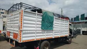 Isuzu NPR 4.3
