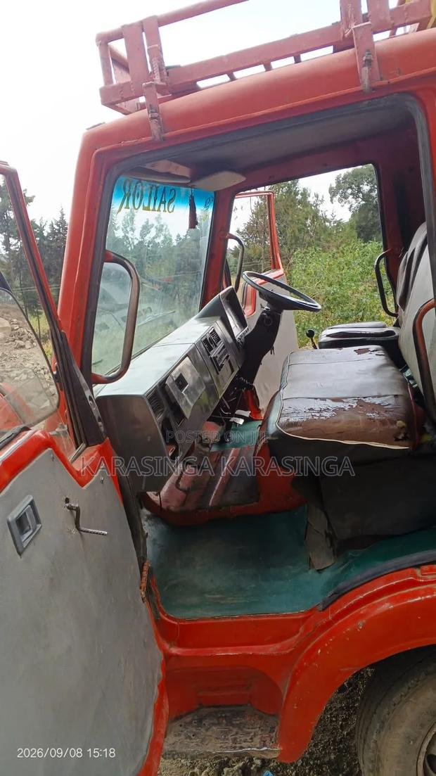 Tata Truck - thumbnail 12