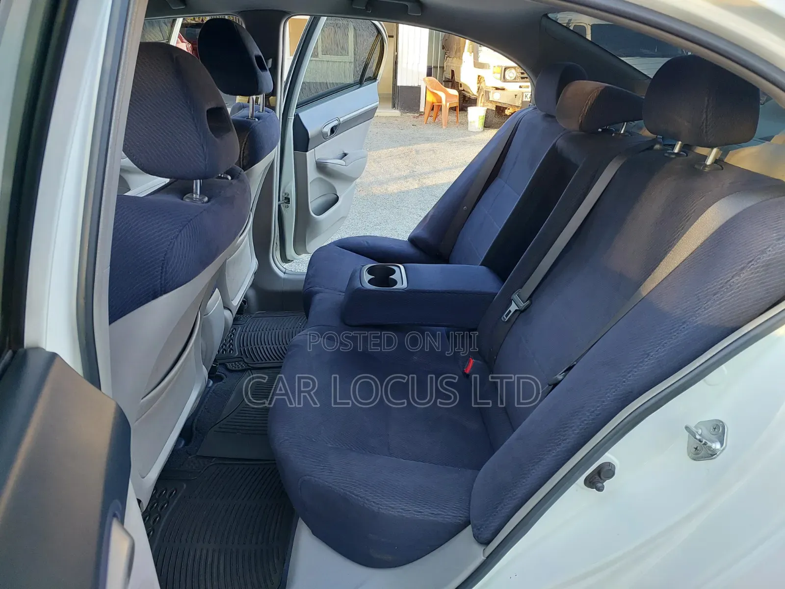 Honda Civic Hybrid 2010 White