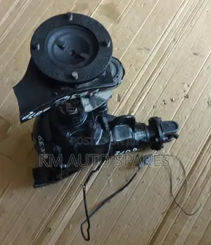Mitsubishi Pajero Front Differential (Diff).