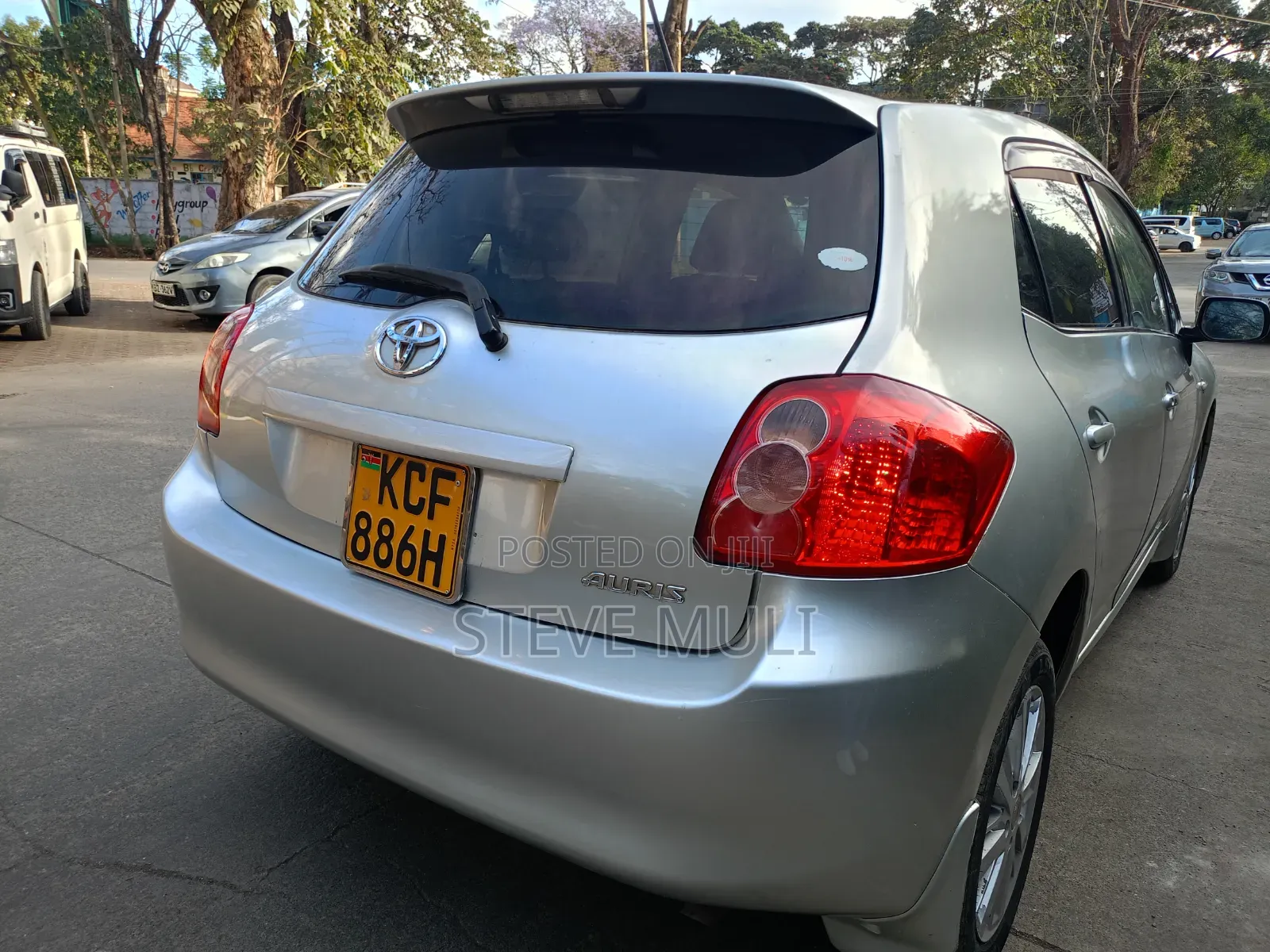 Toyota Auris 2009 Silver