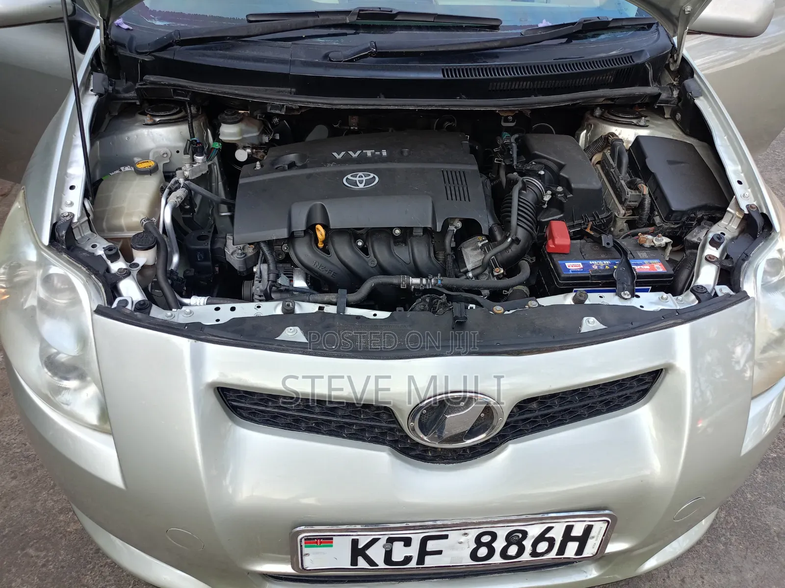 Toyota Auris 2009 Silver