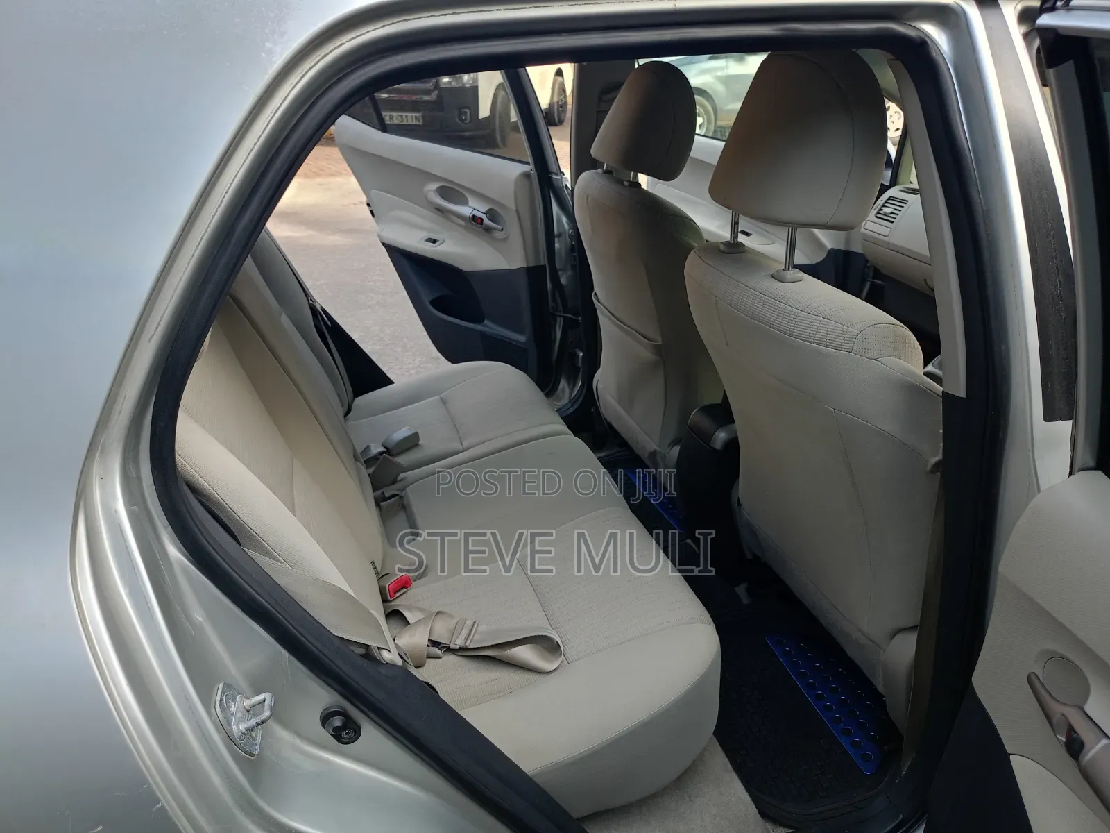 Toyota Auris 2009 Silver