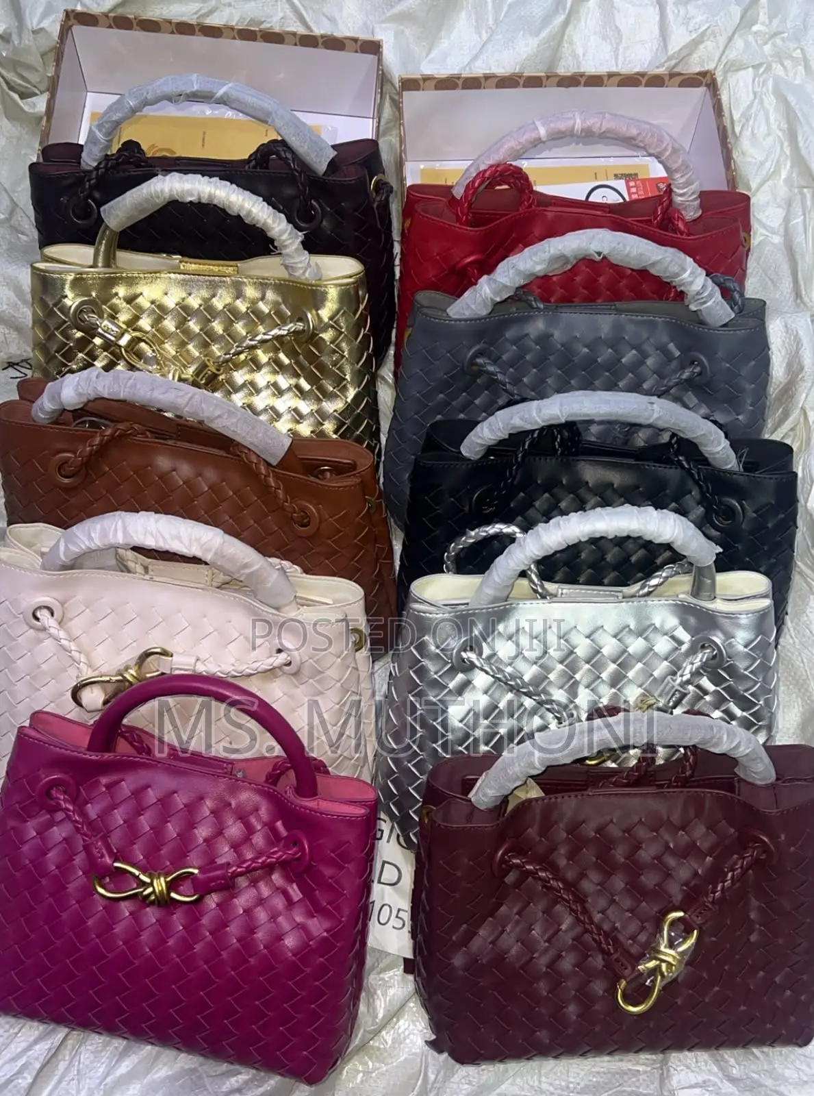Quality Fully Boxed Bottega Venetta Handbag