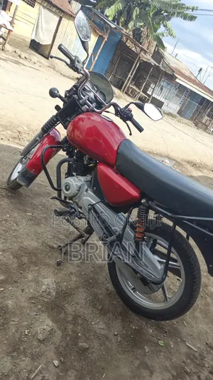 New Bajaj Boxer 125 2026 Red