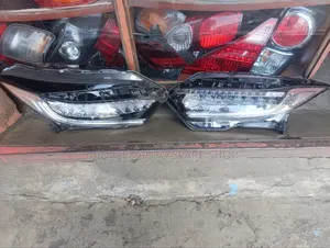 Honda Vezel Front Headlight