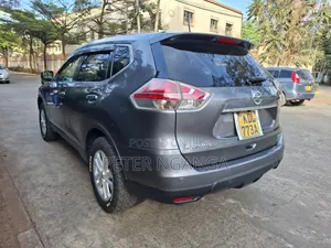 Nissan X-Trail 2.0 Petrol AWD 2016 Gray