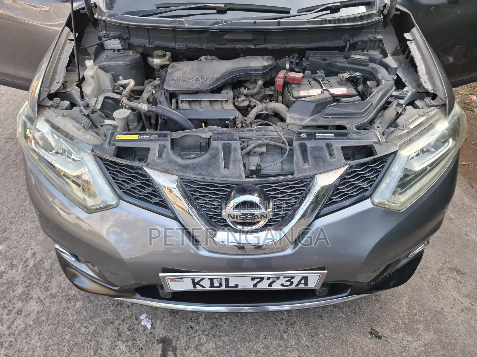 Nissan X-Trail 2.0 Petrol AWD 2016 Gray