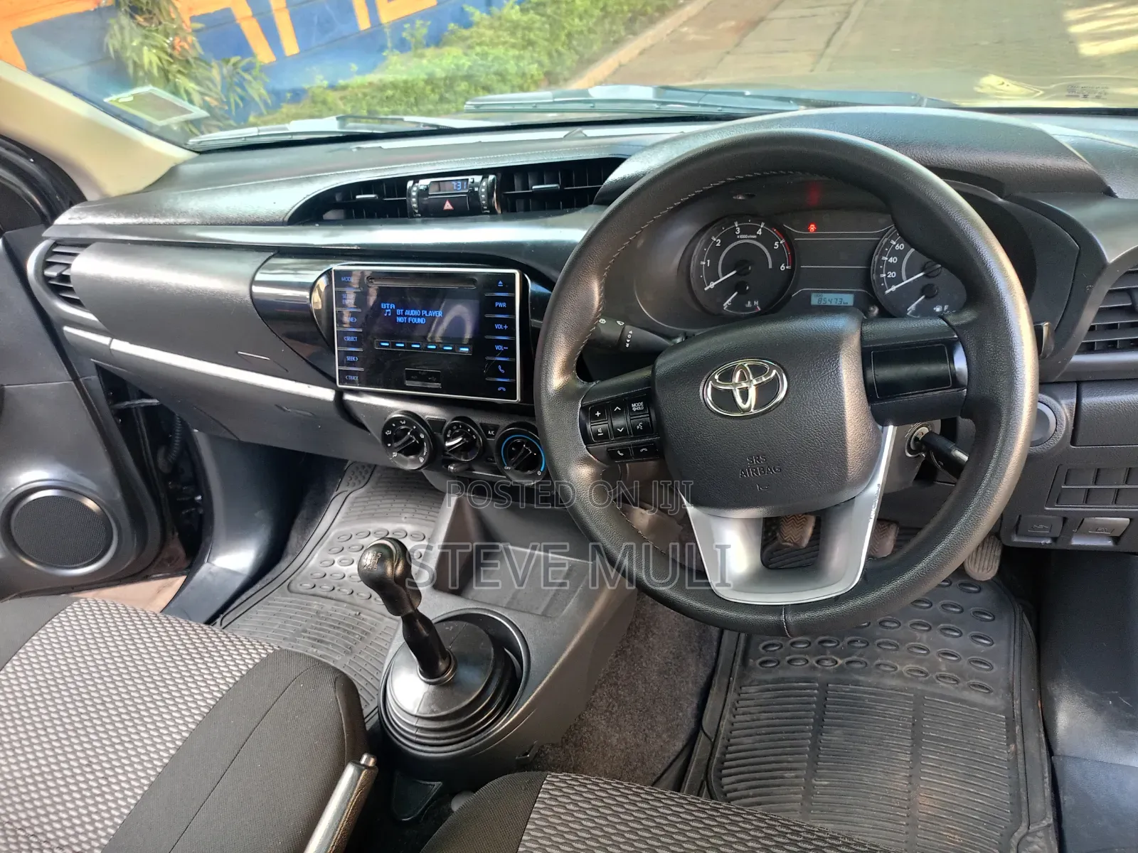Toyota Hilux 2019 Black