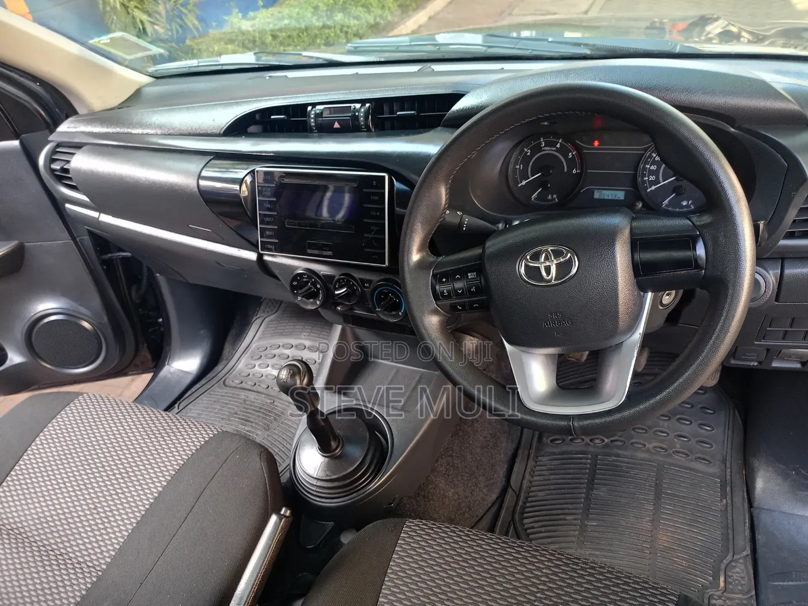 Toyota Hilux 2019 Black