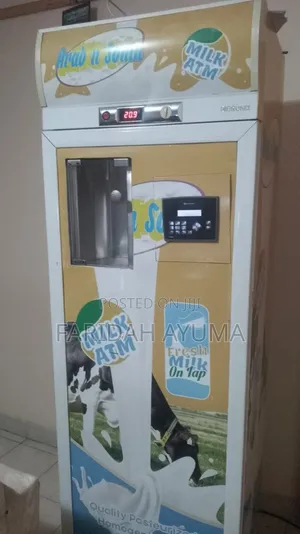 Milk Atm, 100 Litres in Capacity, Smooth and Running With Fridge