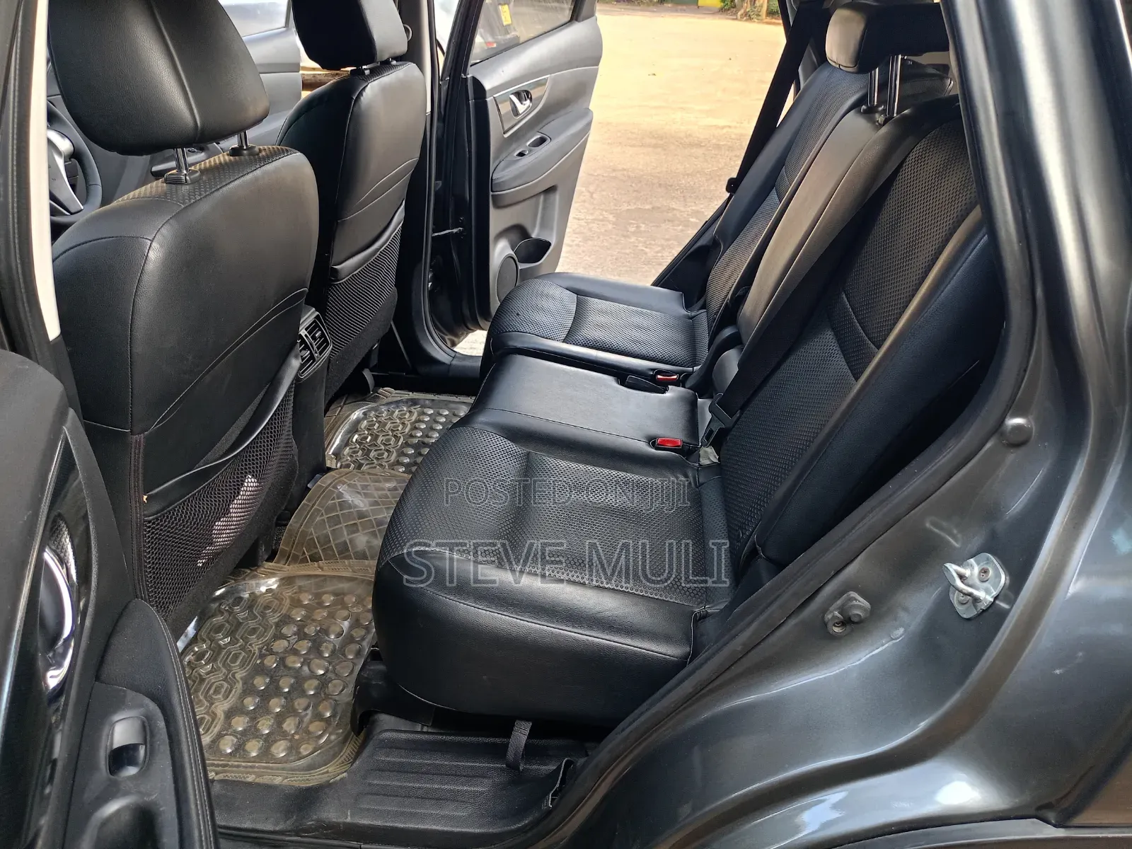 Nissan X-Trail 2015 Gray