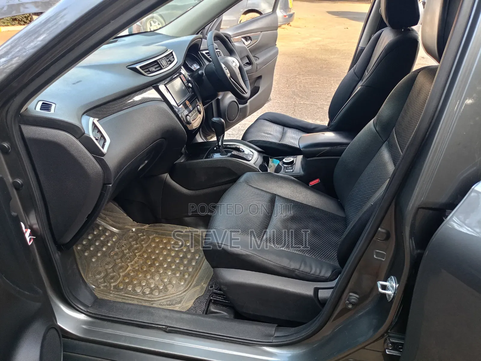 Nissan X-Trail 2015 Gray