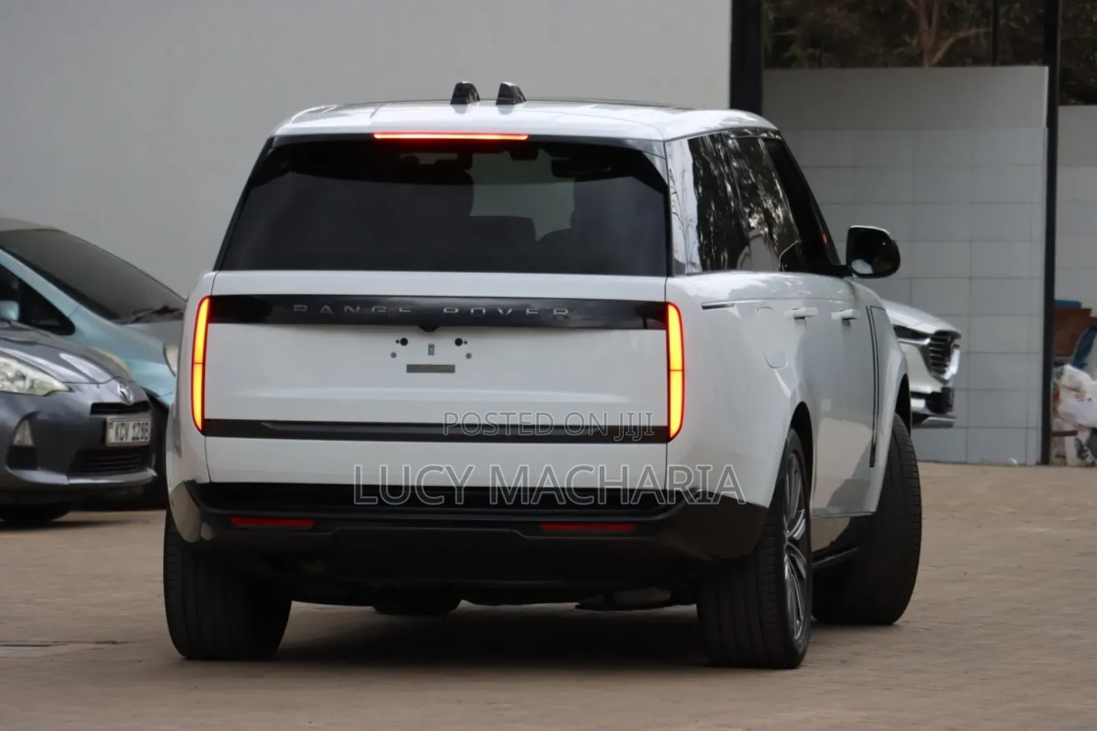 Land Rover Range Rover 2023 White