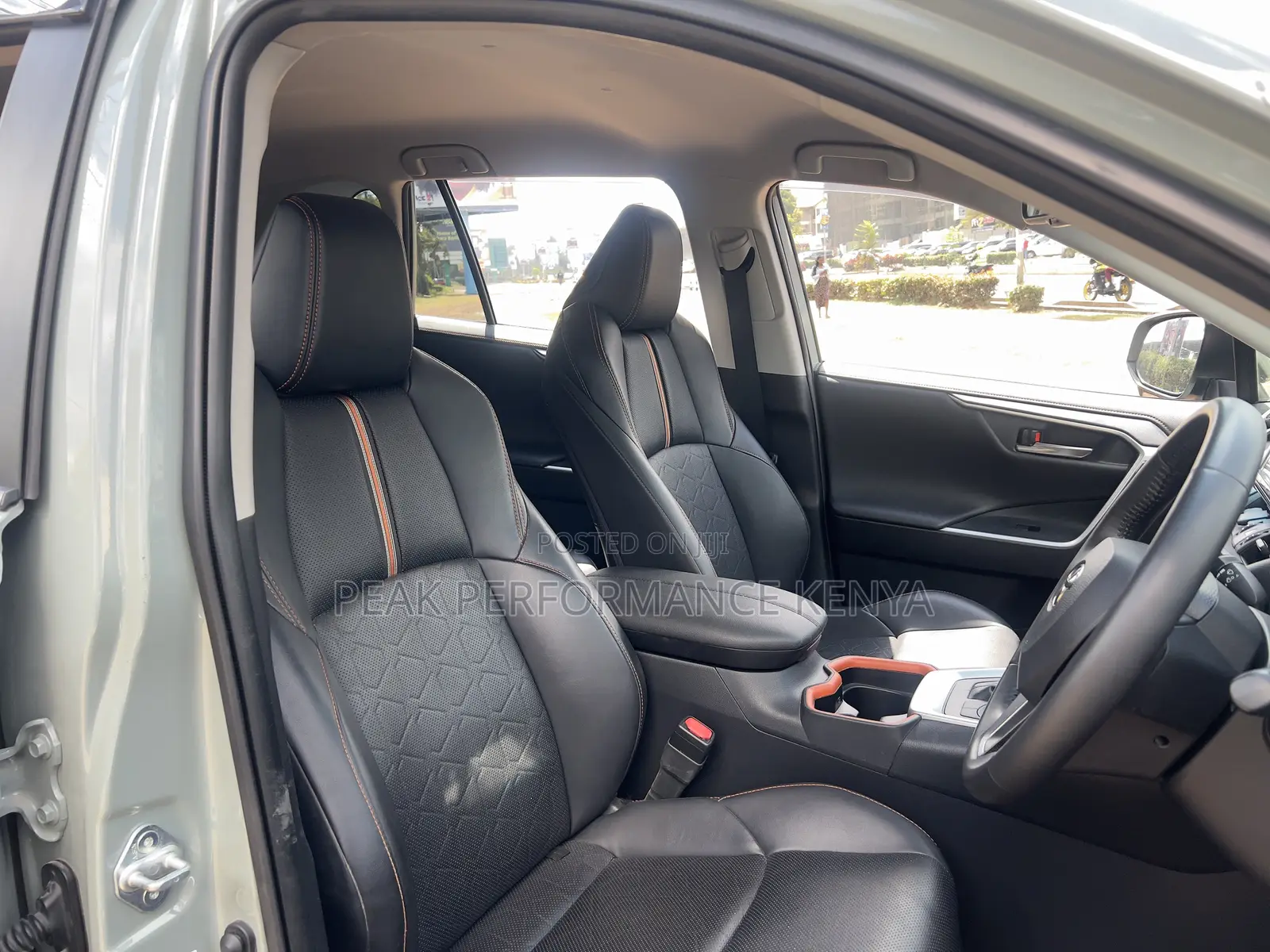 Toyota RAV4 Adventure 2019 Green