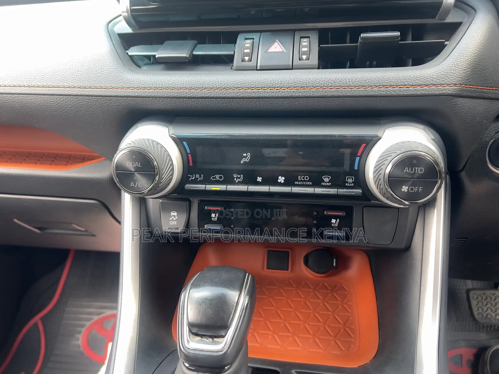 Toyota RAV4 Adventure 2019 Green
