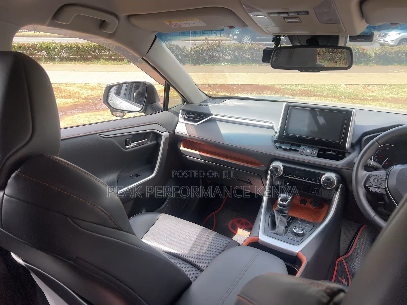 Toyota RAV4 Adventure 2019 Green