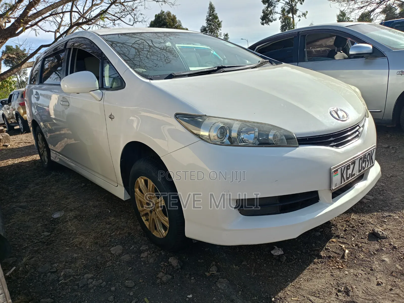 Toyota Wish 2012 Pearl