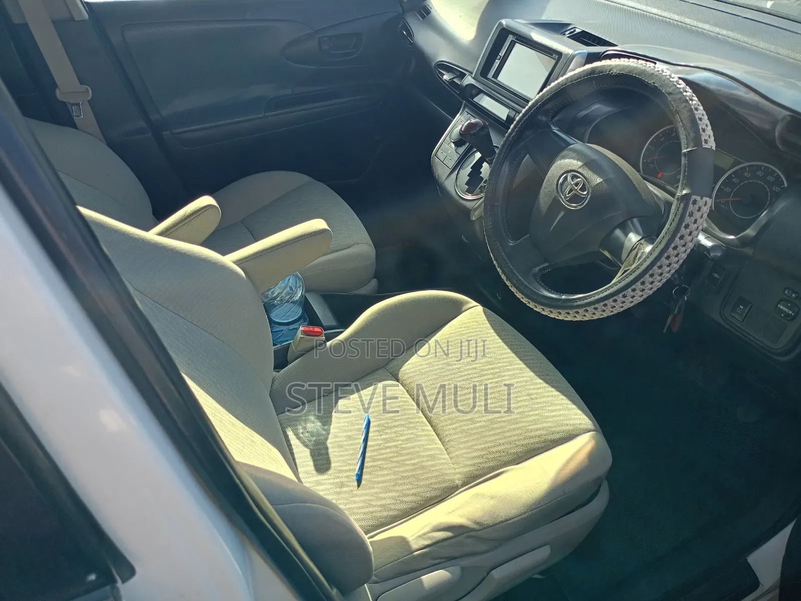 Toyota Wish 2012 Pearl