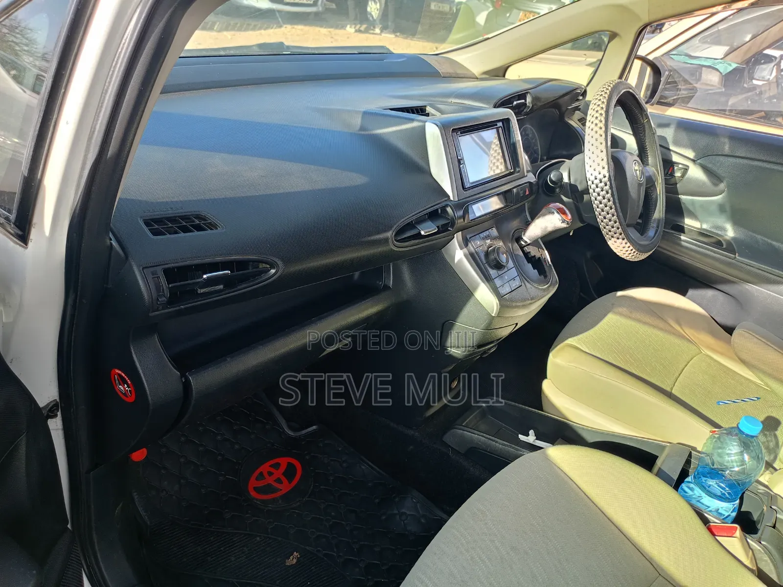 Toyota Wish 2012 Pearl
