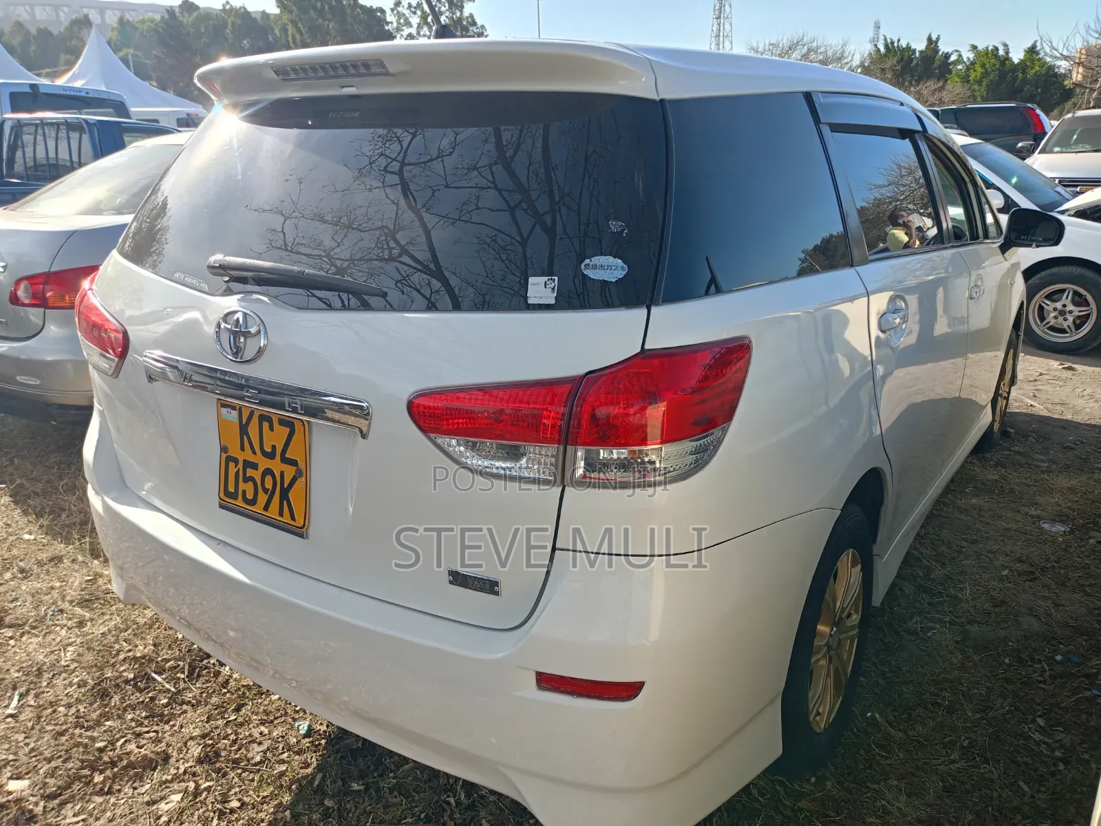Toyota Wish 2012 Pearl