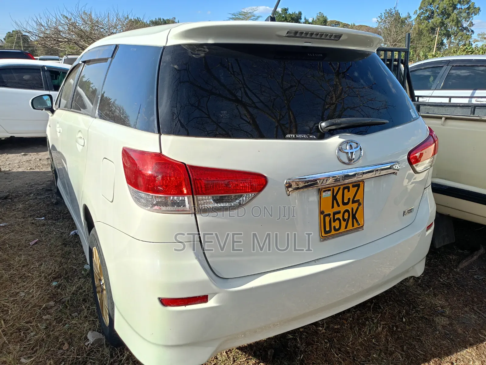 Toyota Wish 2012 Pearl