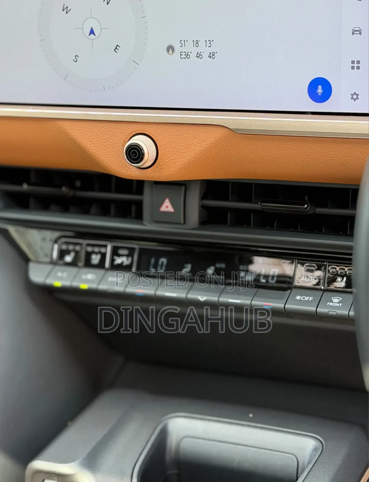Toyota Crown 2023 White