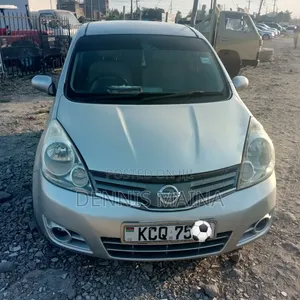 Nissan Note 1.6 Petrol 2011 Silver