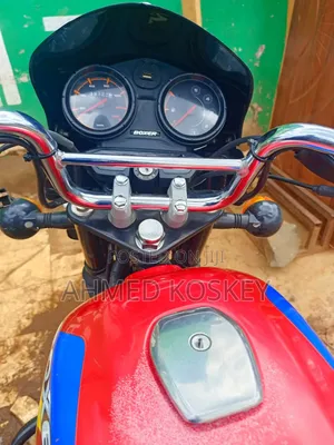 Bajaj Boxer 125 2022 Red