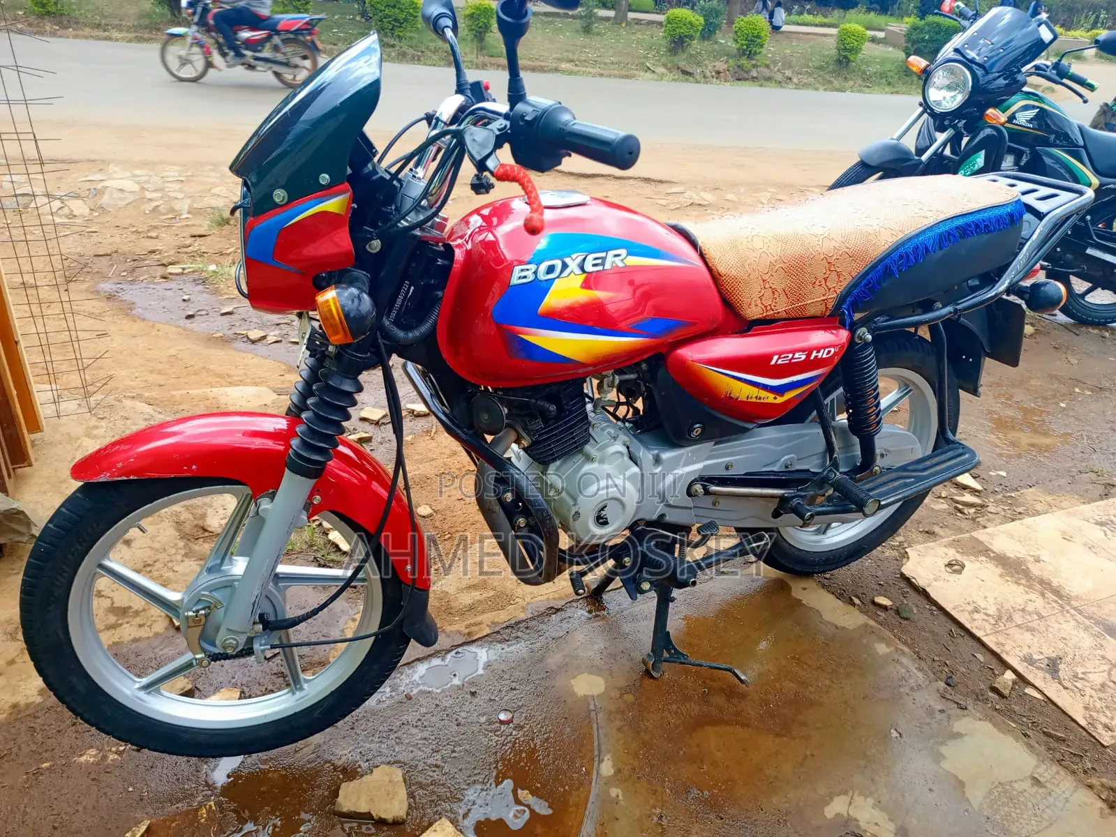 Bajaj Boxer 125 2022 Red