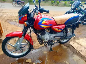 Bajaj Boxer 125 2022 Red
