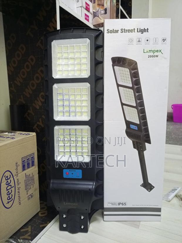 Lampex High-Power 2000W Solar Streetlight - thumbnail 2