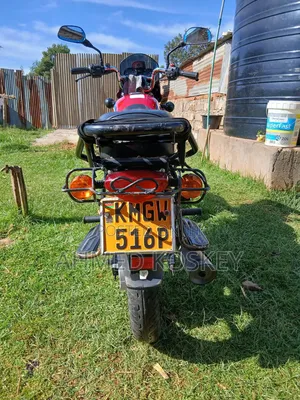 Bajaj Boxer 125 2023 Red
