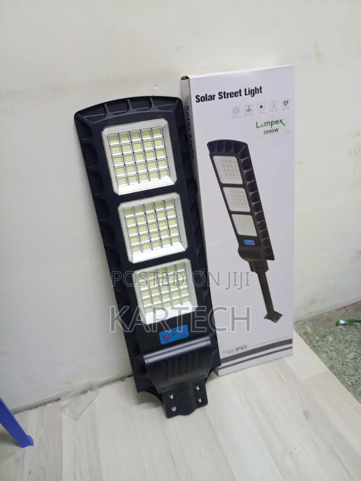 Lampex Heavy-Duty 2000W Solar Outdoor Street Light
