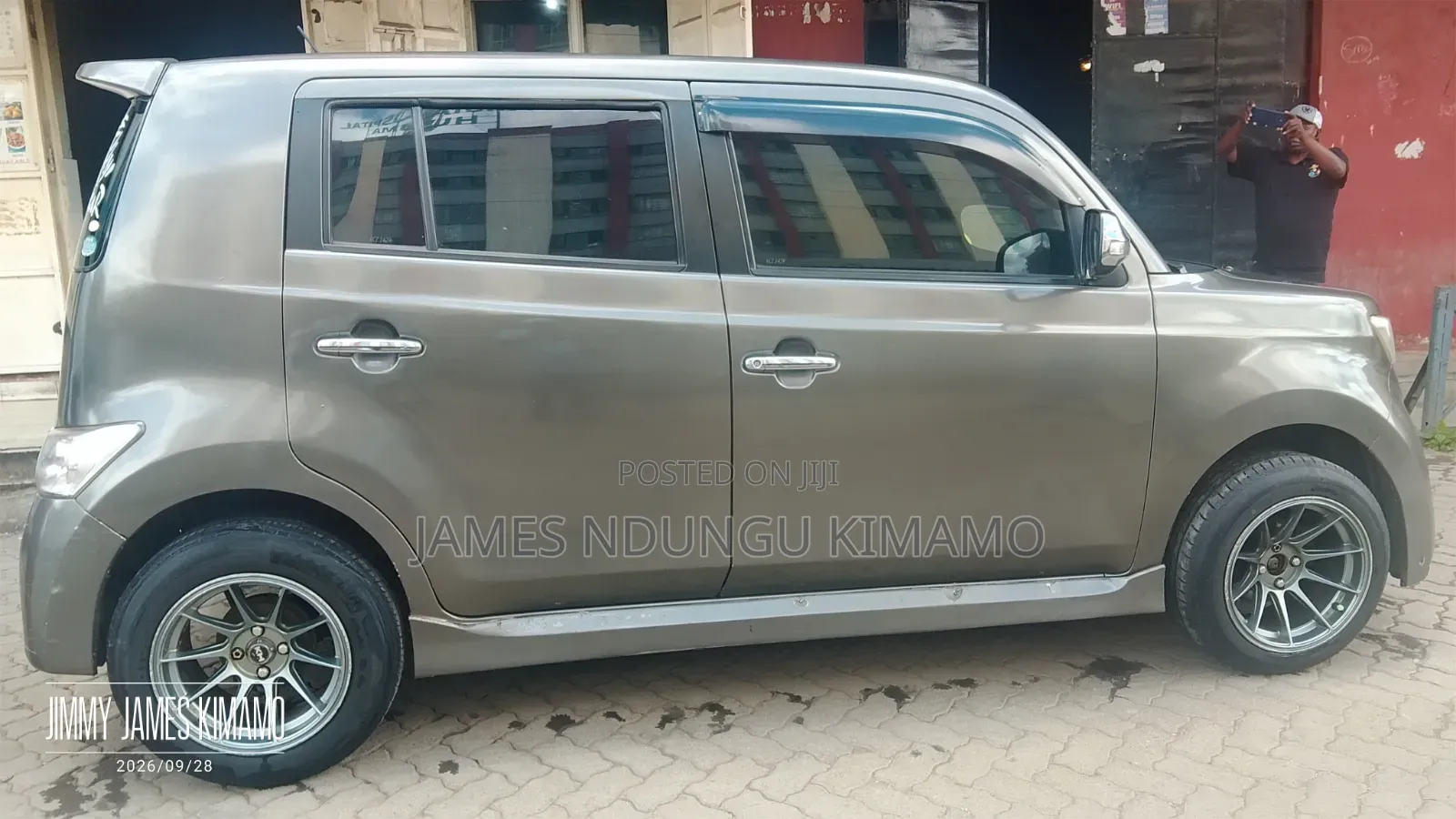 Toyota bB 2013 Brown