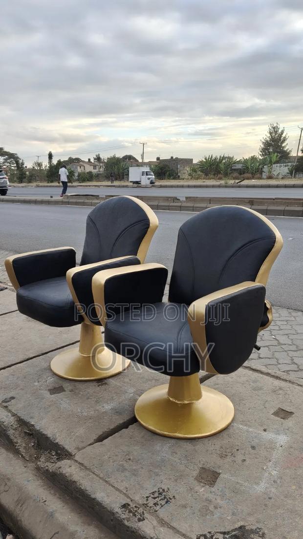 Recliner Salon Seats - main view
