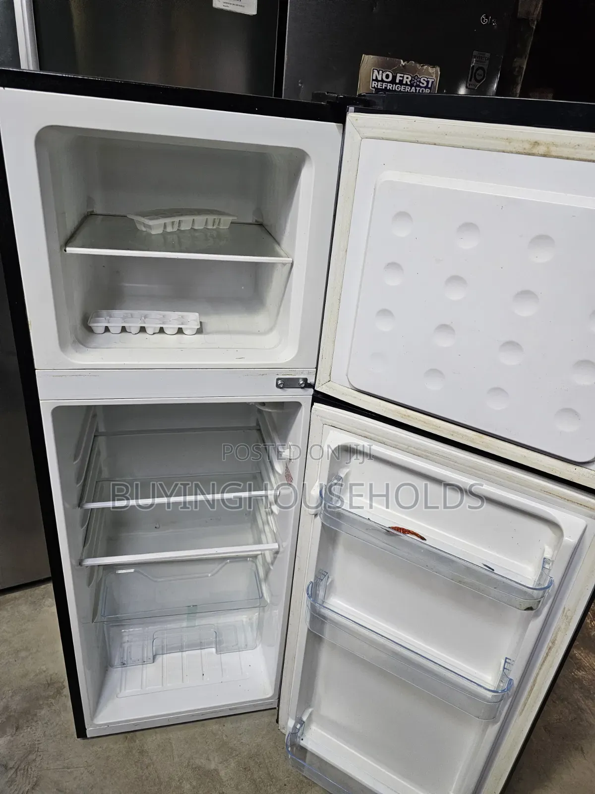 Von 136L Fridge