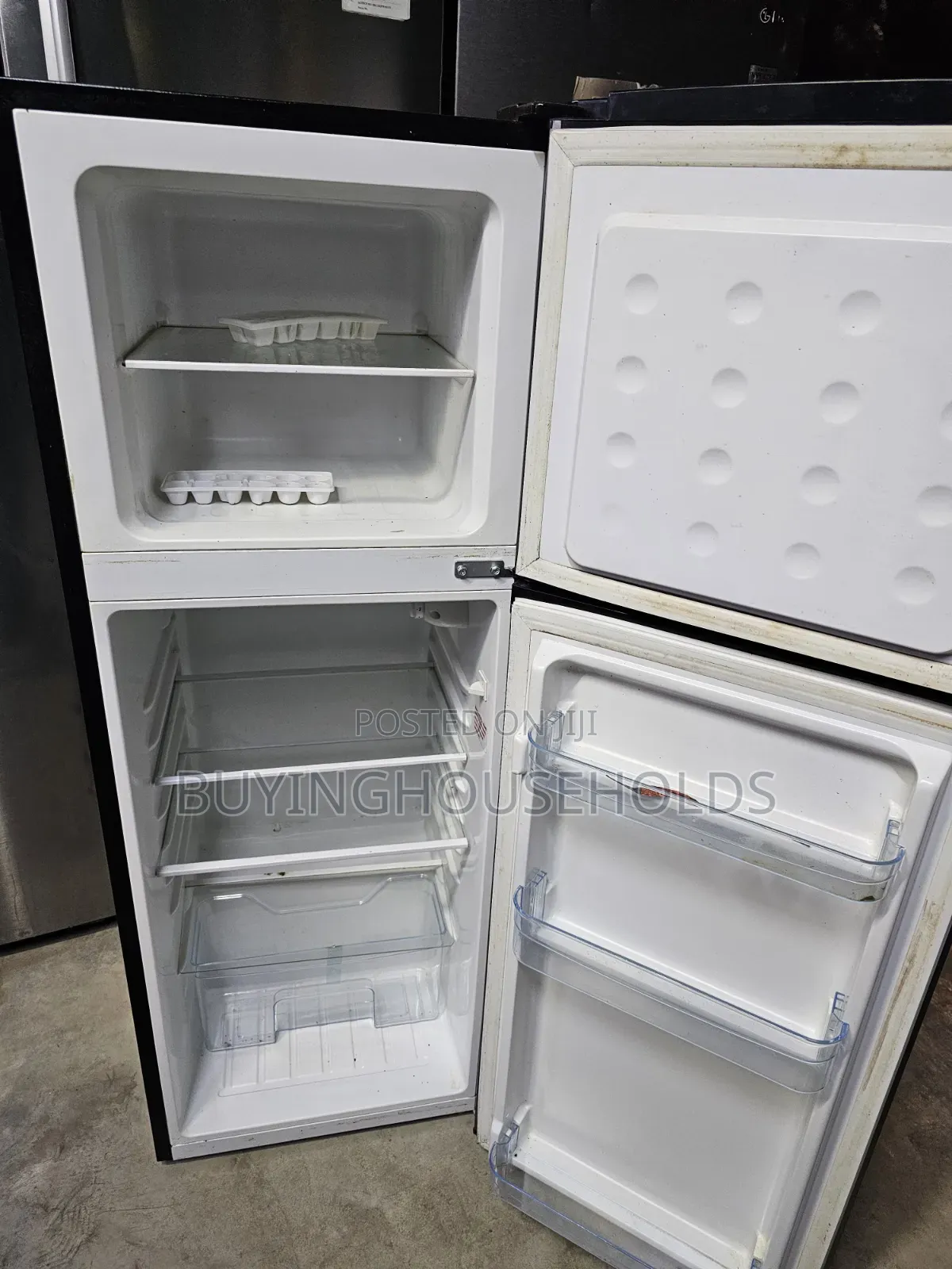 Von 136L Fridge