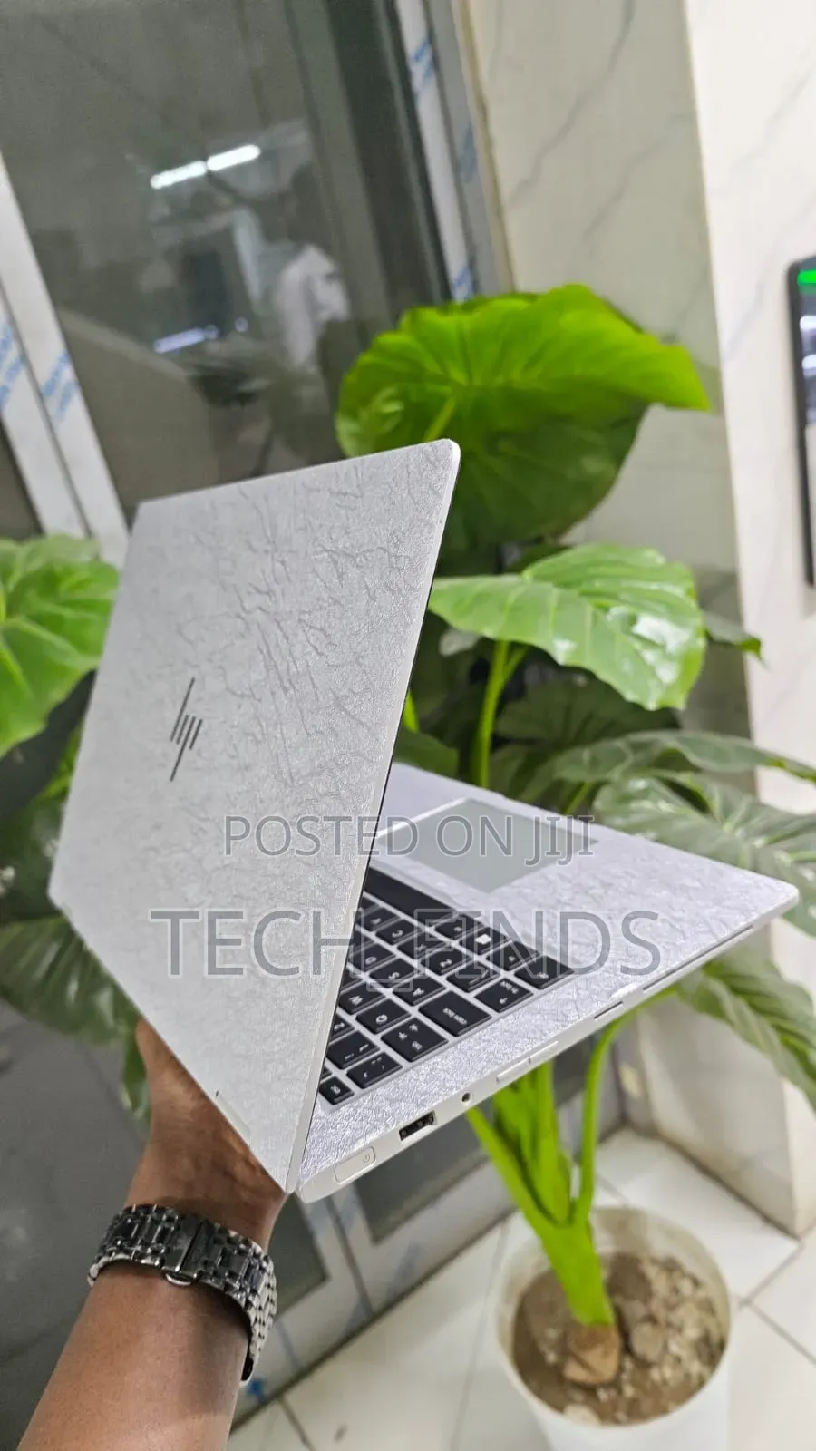 Silver Textured Decorative Laptop Skin