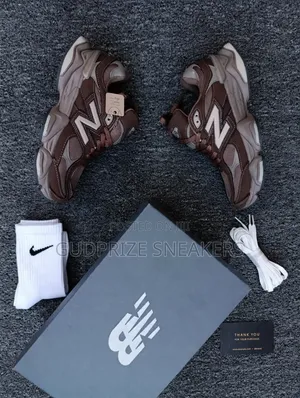 New Balance Sneakers